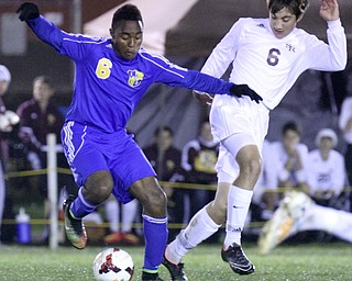 William D. Lewis The Vindicator SR's Landon Baer(6) and LAke Centers Dennis Scott(6) during 10-21-14 action at SR.