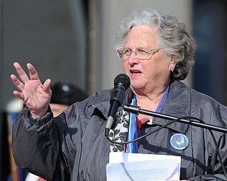Jeff Lange | The Vindicator  Elva Pounders of Akron speaks of her 20 years serving in the Marine Corps during the 23rd annual Laying of the Roses ceremony in Youngstown, Sunday afternoon.