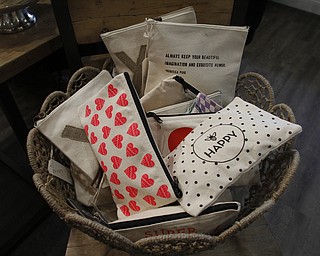        ROBERT K. YOSAY  | THE VINDICATOR..ivory & birch, a Òbig cityÓ boutique with 100 brands and a wide-array of merchandise recently opened next to Southwoods Imaging.run by Deloran Muransky ...-30-.