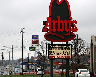        ROBERT K. YOSAY  | THE VINDICATOR..Casino gift card extras .....-30-.