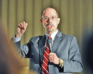 Jeff Lange | The Vindicator  John Allen, associate editor of Boston Globe and senior Vatican analyst for CNN, answers questions from the crowd about Pope Francis during Thursday's First Friday Club of Greater Youngstown luncheon at Antone's Banquet Center in Boardman.