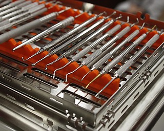        ROBERT K. YOSAY  | THE VINDICATOR..tools of the profession.. ..YSUÕs Health Professions Affinity Community is an initiative to increase the diversity of the primary healthcare and dental workforce in the Mahoning Valley by encouraging high school students to prepare for careers in health professions.