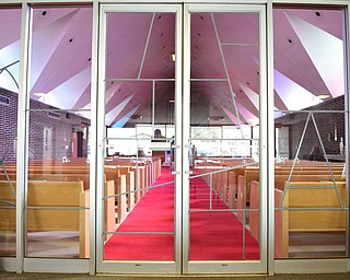 YOUNGSTOWN, OHIO - DECEMBER 22, 2014: The doors are closed to the church of Bethlehem Lutheran Church Monday morning. Photo by David Dermer/Youngstown Vindicator)