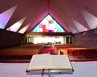 YOUNGSTOWN, OHIO - DECEMBER 22, 2014: The inside of of Bethlehem Lutheran Church Monday morning. Photo by David Dermer/Youngstown Vindicator)