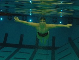 Boardman High School swimmer Brooke Bailey swims laps during practice on Monday morning at the Youngstown State University Beeghly Center natatorium.  Dustin Livesay  |  The Vindicator  12/22/14  Youngstown State University.