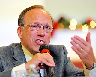 Jeff Lange | The Vindicator  Mahoning County Republican Party Chairman Mark Munroe speaks about race in Youngstown during a community forum held at Union Baptist Church in Youngstown, Monday evening.