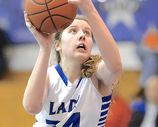 Jeff Lange | The Vindicator  Lady Bulldogs' Addie Becker looks to the basket as she attempts a two during the third period of Wednesday night's game in Cortland against the Warren Lady Raiders.