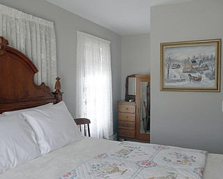        ROBERT K. YOSAY  | THE VINDICATOR..Antique dresser-ANTIQUE OAK STEP DOWN HOTEL DRESSER MIRROR *..Bella Fattoria Bed and Breakfast - on Ellsworth Road open house Feb 8th.  A 100 year old home that was recently purchased and renovated to become a B&B - Right next door is Mastropietro Winery