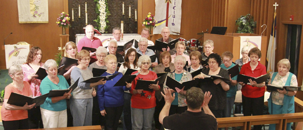 WILLIAM D. LEWIS | THE VINDICATOR The Mahoning Valley Chorale rehearses at Good Hope Lutheran Church, Boardman, for their April 26 concert.