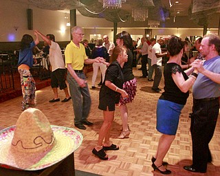 William d Lewis the Vindicator salsa dancing at Kuzman's in girard 5-3-15.