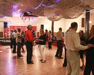 William d Lewis the Vindicator salsa dancing at Kuzman's in girard 5-3-15.