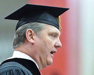 Jeff Lange | The Vindicator  MAY 16, 2015 - Eric Spiegel, CEO of Siemens USA delivers his commencement address during Saturday morning's commencement ceremony at YSU.