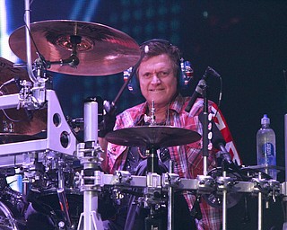 William D Lewis the vindicator  Def Leppard performs 7-15-15 at Covelli Center in Youngstown. Drummer Rick Allen lost his arm in an auto accident and plays with one arm