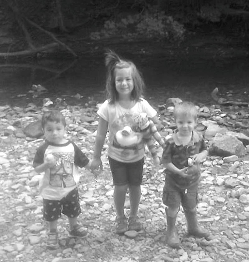 SPECIAL TO THE VINDICATOR
From left Brian Hallquist, Brooke Hallquist and Nathan Lanterman are getting their ducks in order for the Struthers Rotary Duck Race on Sept. 15 at Yellow Creek Park in Struthers. Ducks are $5 each, and the first place winner will receive $500. Second place will win $200, and third, $100. The next 10 will get $20 each. Tickets are available from Rotary members and at the Struthers Federal Credit Union, 808 Poland Ave.