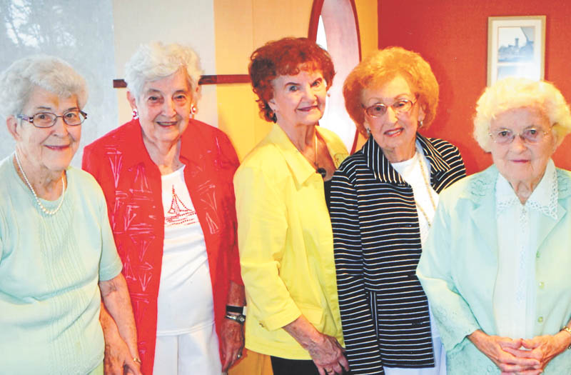 SPECIAL TO THE VINDICATOR
Austintown Fitch High School Class of 1944 had its 71st reunion Aug. 19 at Eat ’n Park in Austintown. The class began its freshman year in 1940 with 127 members and graduated with 47, as many of the men of the class were called to serve in WWII. Members of the class are now 89 years old. Attending the gathering were classmates, from left, Marjorie Brown Gessner, Mary Louise Bickerstaff, Hope Gettman Fairbanks, Betty Wehr Nobile and Doris Fee Bishop.
