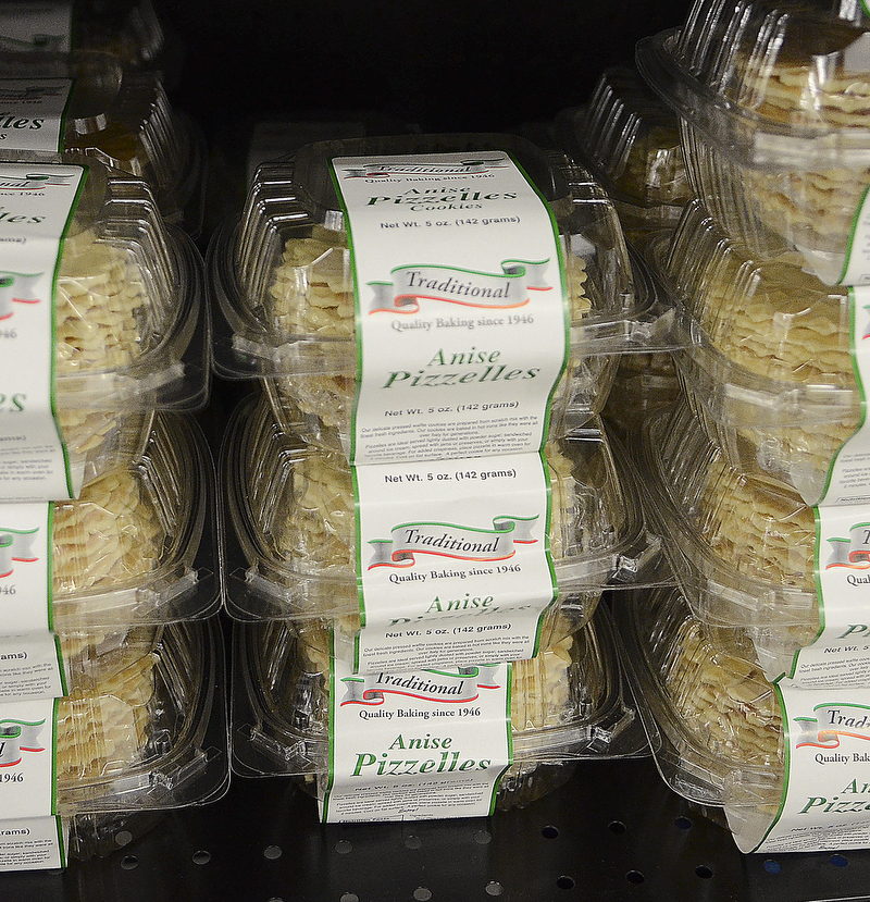 Katie Rickman | The Vindicator. Pizzelles and other Italian specialty sweets and homemade pastries are for sale at marketplace.