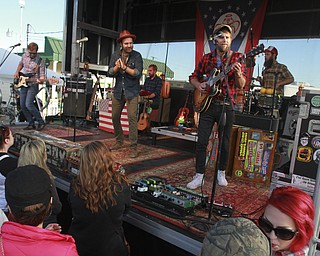 William D Lewis The Vindicator Red Wanting Blue performs at Barry Dyngles 10-4-15.