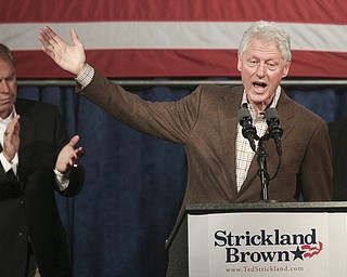 ROBERT  K.  YOSAY  | THE VINDICATOR --...Former President Bill Clinton visited the Mahoning County Democrats annual breakfast Saturday morning in Youngstown..The former president was stumping for democratic hopefuls in state and congressional races here in Ohio .... -30-(AP Photo/The Vindicator, Robert K. Yosay)