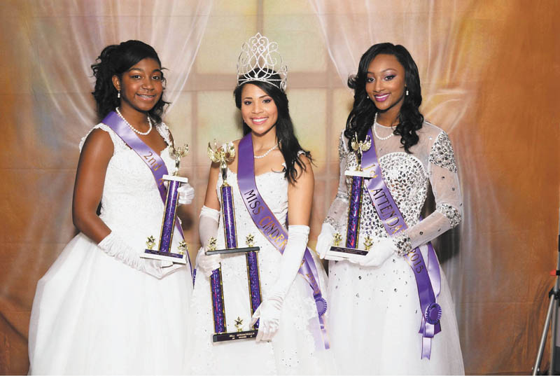 SPECIAL TO THE VINDICATOR: Myra Brenelle Corley of Boardman High School was crowned Miss Cinderella 2015 during the Junior Civic League of Youngstown’s Cinderella Ball. Her court includes Seaven Weaver, left, of Austintown Fitch High School as second attendant and Courtney Teague of Ursuline High School as first attendant. 