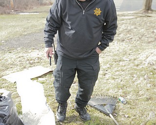      ROBERT K. YOSAY  | THE VINDICATOR.. dead chickens...  on myron Street in Youngstown- Dave Nelson -..-30-