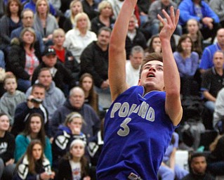      ROBERT K. YOSAY  | THE VINDICATOR..Hardings #30  Lynn Bowden  watches as Polands #3 Mike Gajdos ..- --30-...