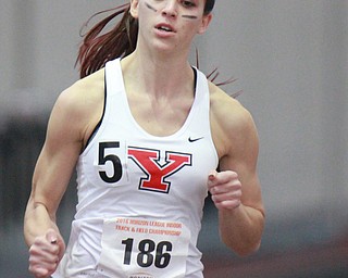 William d Lewis the vindicator  YSU's  Jen Shiley heads for a win in prelims of 400 Sat 1-27-16 at YSU
