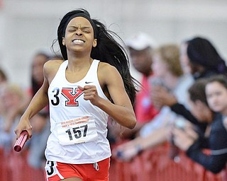 Jeff Lange | The Vindicator  SUN, FEB 28, 2016 - Keishawnna Burts sprints the final leg in the women's 4x400 meter relay during Sunday's Horizon League indoor track championship in Youngstown.