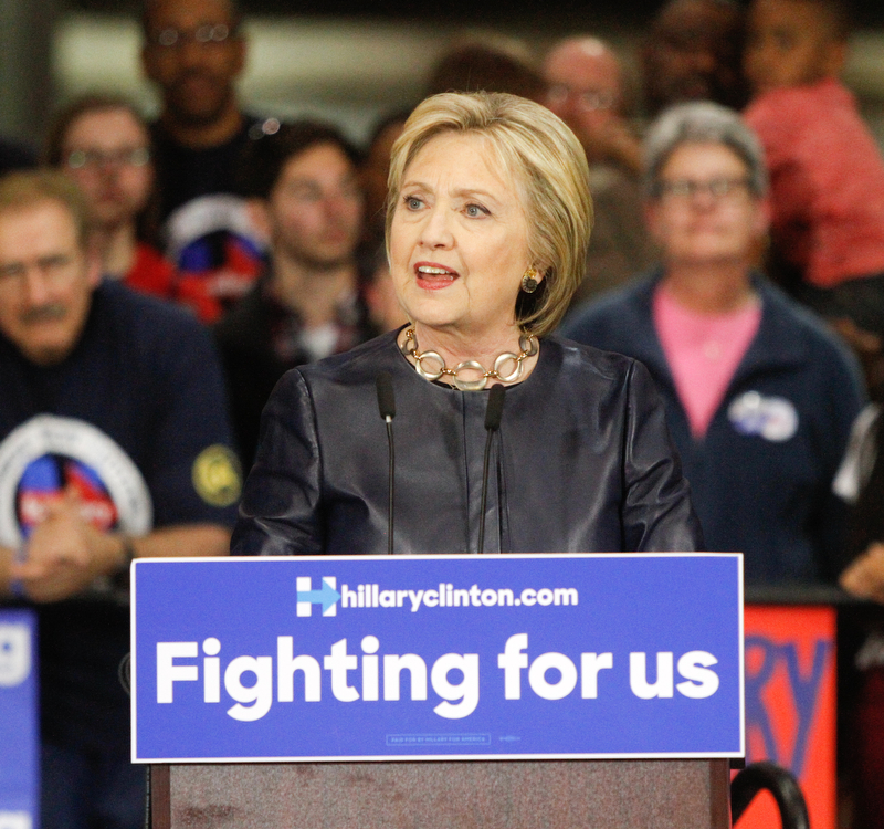      ROBERT K. YOSAY  | THE VINDICATOR..Former Secretary of State Hillary Clinton with Sherrod Brown and Congressman Tim Ryan  at M7 Technologies. ..--30-...     ROBERT K. YOSAY  | THE VINDICATOR..Former Secretary of State Hillary Clinton with Sherrod Brown and Congressman Tim Ryan  at M7 Technologies. ..--30-...