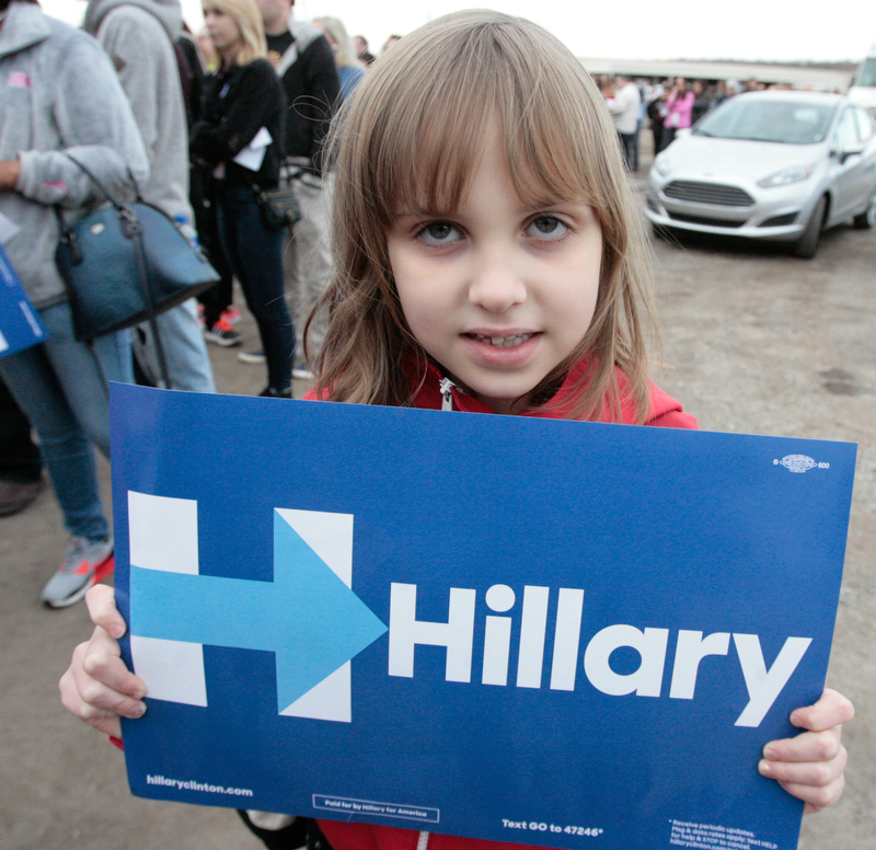      ROBERT K. YOSAY  | THE VINDICATOR..Former Secretary of State Hillary Clinton with Sherrod Brown and Congressman Tim Ryan  at M7 Technologies. ..--30-...     ROBERT K. YOSAY  | THE VINDICATOR..Former Secretary of State Hillary Clinton with Sherrod Brown and Congressman Tim Ryan  at M7 Technologies. ..--30-...