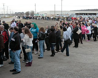      ROBERT K. YOSAY  | THE VINDICATOR..Former Secretary of State Hillary Clinton with Sherrod Brown and Congressman Tim Ryan  at M7 Technologies. ..--30-...     ROBERT K. YOSAY  | THE VINDICATOR..Former Secretary of State Hillary Clinton with Sherrod Brown and Congressman Tim Ryan  at M7 Technologies. ..--30-...