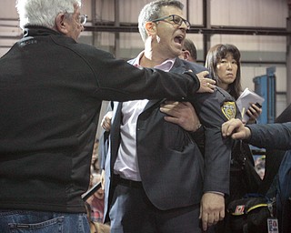      ROBERT K. YOSAY  | THE VINDICATOR..Former Secretary of State Hillary Clinton with Sherrod Brown and Congressman Tim Ryan  at M7 Technologies. ..--30-...     ROBERT K. YOSAY  | THE VINDICATOR..Former Secretary of State Hillary Clinton with Sherrod Brown and Congressman Tim Ryan  at M7 Technologies. ..--30-...