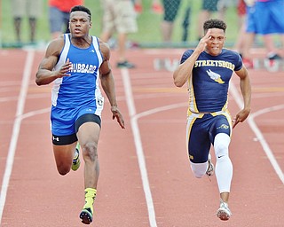 Jeff Lange | The Vindicator SAT, JUN 4, 2016 - Hubbard's George Hill competes against Streetsboro's Dakari Carter in the boys 100 meter dash event during Saturday's OHSAA State Track and Field tournament in Columbus.