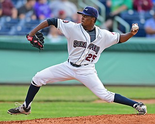 Starting pitcher Juan Hillman(25) of the Scrappers throws in the fourth inning of Wednesday nights game at Eastwood Field. DAVID DERMER | THE VINDICATOR.