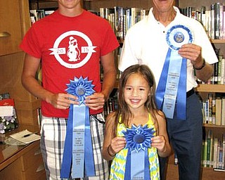 SPECIAL TO THE VINDICATOR
The Men’s Garden Club of Youngstown announced the winners of its Horticulture Show on Aug. 20. Robert Voland, left, was awarded adult best in show, Julianna Ng won the same title in the youth category, and Rodney J. Toth won the adult sweepstakes.