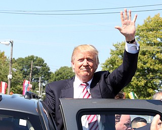Canfield, Ohio | September 5, 2016: ..Republican presidential candidate Donald Trump waves to supporters during a stop to the 170th Canfield Fair on Monday, Sept. 5, 2016 in Canfield, Ohio...Nikos Frazier | The Vindicator.