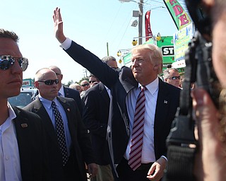 Canfield, Ohio | September 5, 2016: ..Republican presidential candidate Donald Trump waves to supporters during a stop to the 170th Canfield Fair on Monday, Sept. 5, 2016 in Canfield, Ohio...Nikos Frazier | The Vindicator.