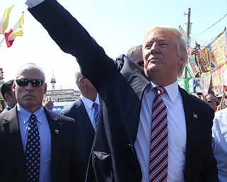Canfield, Ohio | September 5, 2016: ..Republican presidential candidate Donald Trump waves to supporters during a stop to the 170th Canfield Fair on Monday, Sept. 5, 2016 in Canfield, Ohio...Nikos Frazier | The Vindicator.
