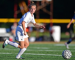 CANFIELD, OHIO - SEPTEMBER 12, 2016: Lilian Kimple #3 of South Range looks toward the nat while gaining control of the ball during the second half of their game Monday night at South Range High School. DAVID DERMER | THE VINDICATOR.