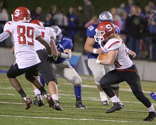 Struthers defender Robbie Best (20) looks for blockers after getting an interception during the third quarter of Friday nights matchup at Hubbard High School.  Dustin Livesay  |  The Vindicator  10/14/16 Hubbard