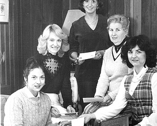 Warren Jr. League From left: Kathy Verioti, Carol Alexander, Marilyn DeJute, Pat Allman, Renee Zuzulo