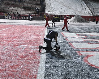 CHENEY, WA - DECEMBER 17: EWU senior wide receiver Shaq Hill (1) contemplates what could have been after the game between the Youngstown State University Penguins and the Eastern Washington University Eagles on December 17, 2016 at Roos Field in Cheney, Washington.  (Photo by Robert Johnson).