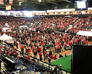        ROBERT K. YOSAY  | THE VINDICATOR..a near capacity crowd watched as YSU battled James Madison for the Championship- finally falling behind before the half and never caught up- ..
