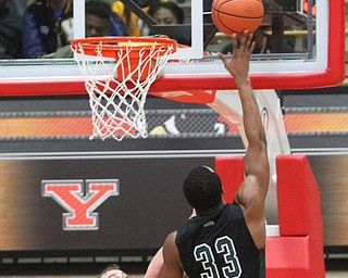 Cleveland State senior forward Demonte Flannigan(33) goes up for the layup during the first half as the Youngstown State Penguins take on the Cleveland State Vikings at the Beeghly Center in Youngstown on Saturday, Jan. 28, 2017. The Penguins won, 67-64...(Nikos Frazier | The Vindicator)..