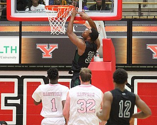 Cleveland State senior forward Demonte Flannigan(33) goes up for the layup during the first half as the Youngstown State Penguins take on the Cleveland State Vikings at the Beeghly Center in Youngstown on Saturday, Jan. 28, 2017. The Penguins won, 67-64...(Nikos Frazier | The Vindicator)..