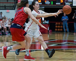 MICHAEL G TAYLOR | THE VINDICATOR- 02-25-17  -Women's  Basketball-  1st qtr., YSU's #32 Jenna Hirsch pass Detroit Mercy's #11 Rosanna Reynolds defends.  Detroit Mercy Titans vs YSU Penguins at YSU, Beeghly Center in Youngstown, OH