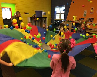 SPECIAL TO THE VINDICATOR
Dave O’Hara, an instructor at Gymsters Gymnastics in Youngstown, recently visited students in Mrs. Sebastiani’s 3-year-old class at Ursuline Preschool and Kindergarten in Canfield.