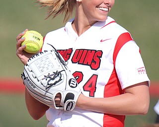 William D. Lewis The Vindicator  YSU's Paige Geanangel (24) during 3-21-17 game with akron at YSU.
