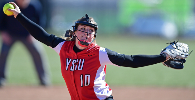 YOUNGSTOWN, OHIO - MARCH 23, 2017: Pitcher Maddi Lusk #10 of YSU delivers in the 5th inning of game one, Thursday afternoons game at Youngstown State. DAVID DERMER | THE VINDICATOR