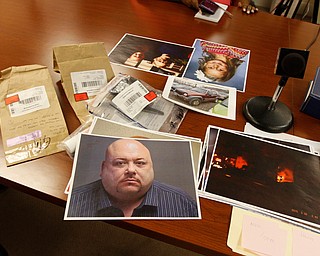 Make up was found in the car of Robert Seman after he was taken into custody at the Mahoning County jail after his original March 30, 2015 trial date was postponed. Prosecutors said Seman bought the makeup at an Austintown Walgreen’s and applied it to cover the burns, even telling employees that he needed the makeup because a trash fire he was trying to set flared up and he needed to cover the burns for a “jury thing.” Prosecutors have him on store video buying the makeup and also have receipts.