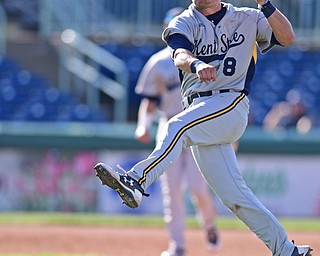 NILES, OHIO - APRIL 18, 2017: Kent State's Dom Iero (8) makes a off balance throw to first for the out in the third inning of Tuesday evenings game at Eastwood Field. Kent State won 6-3. DAVID DERMER | THE VINDICATOR